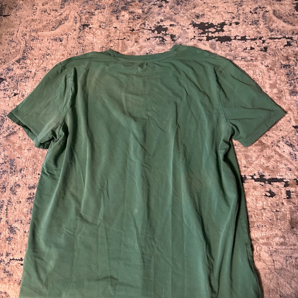 Tommy Hilfiger Men's Classic Green Tee - Picture 2 of 4